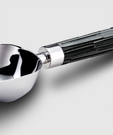 Tundra Ice Scoop w/ Black Resin