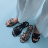 Solei Sea Camille Black Rose Slide Sandal