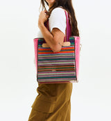 Consuela - Chica Tote - Reese