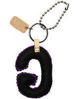 BLACK FELT ALPHABET CHARM "G"