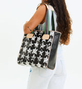 Consuela - Classic Tote - Madi
