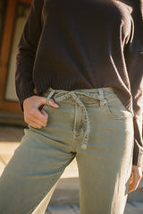 Micah Jean Vetiver view 5
