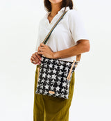 Consuela - Tour Crossbody - Madi