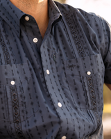 Guayabera Libre in Oscura view 4