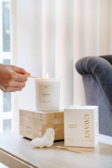 L’avant Collective - Fresh Linen Candle