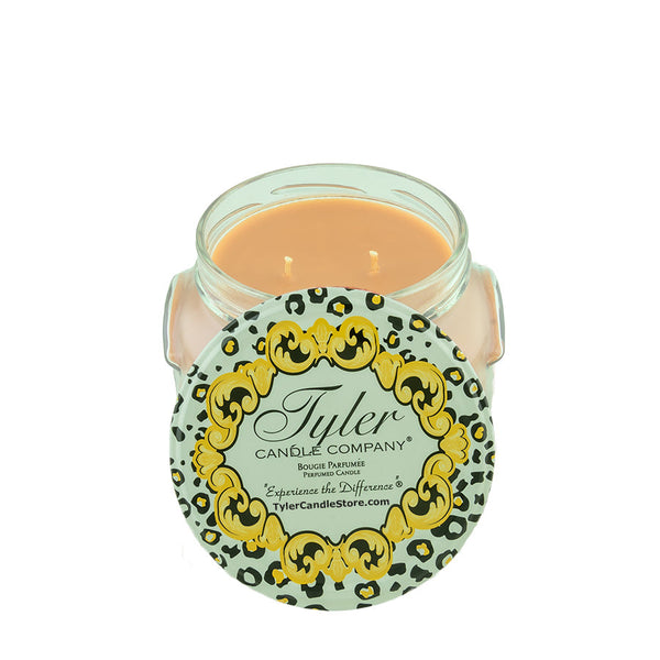Tyler Candle - 11 Oz Family Tradition
