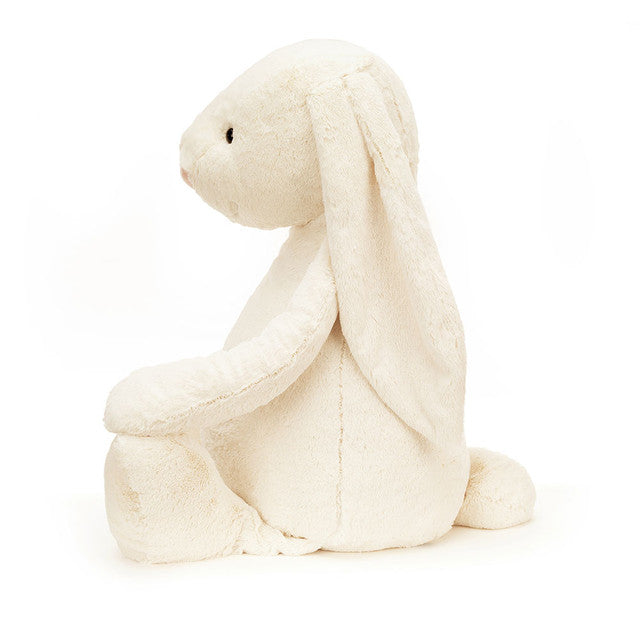 Jellycat - Bashful Cream Bunny (Giant) – Julien's a Lifestyle Store
