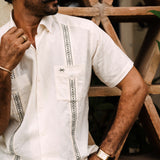 Texas Standard Flores Tejas Guayabera