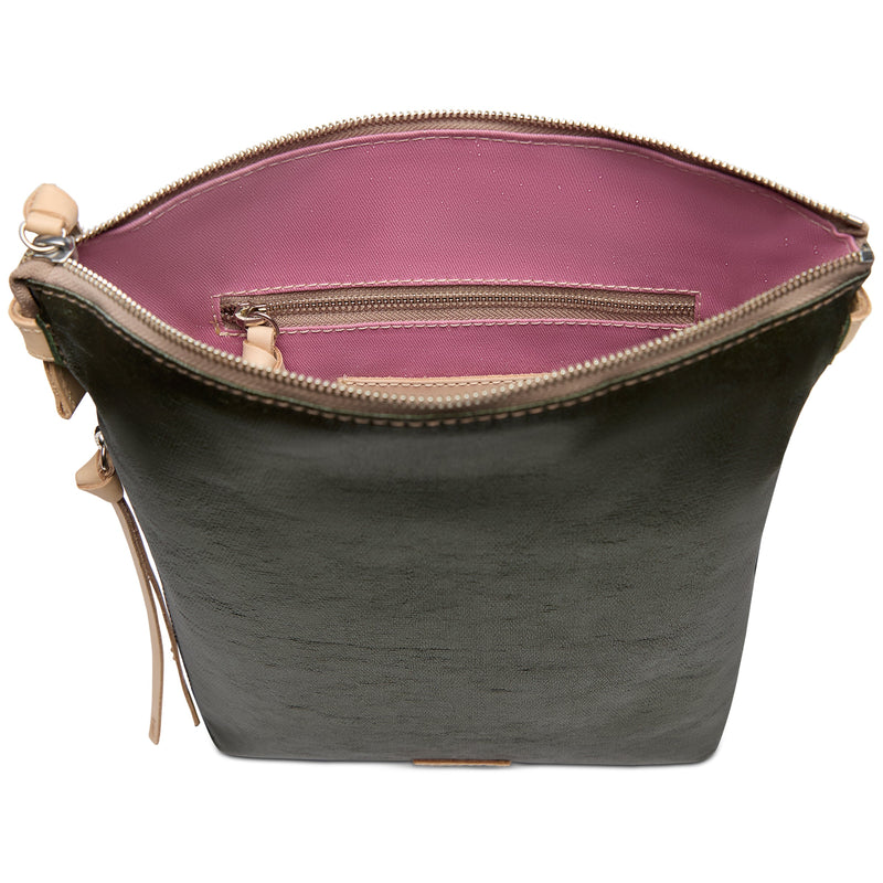 Consuela - Tour Crossbody - Vic