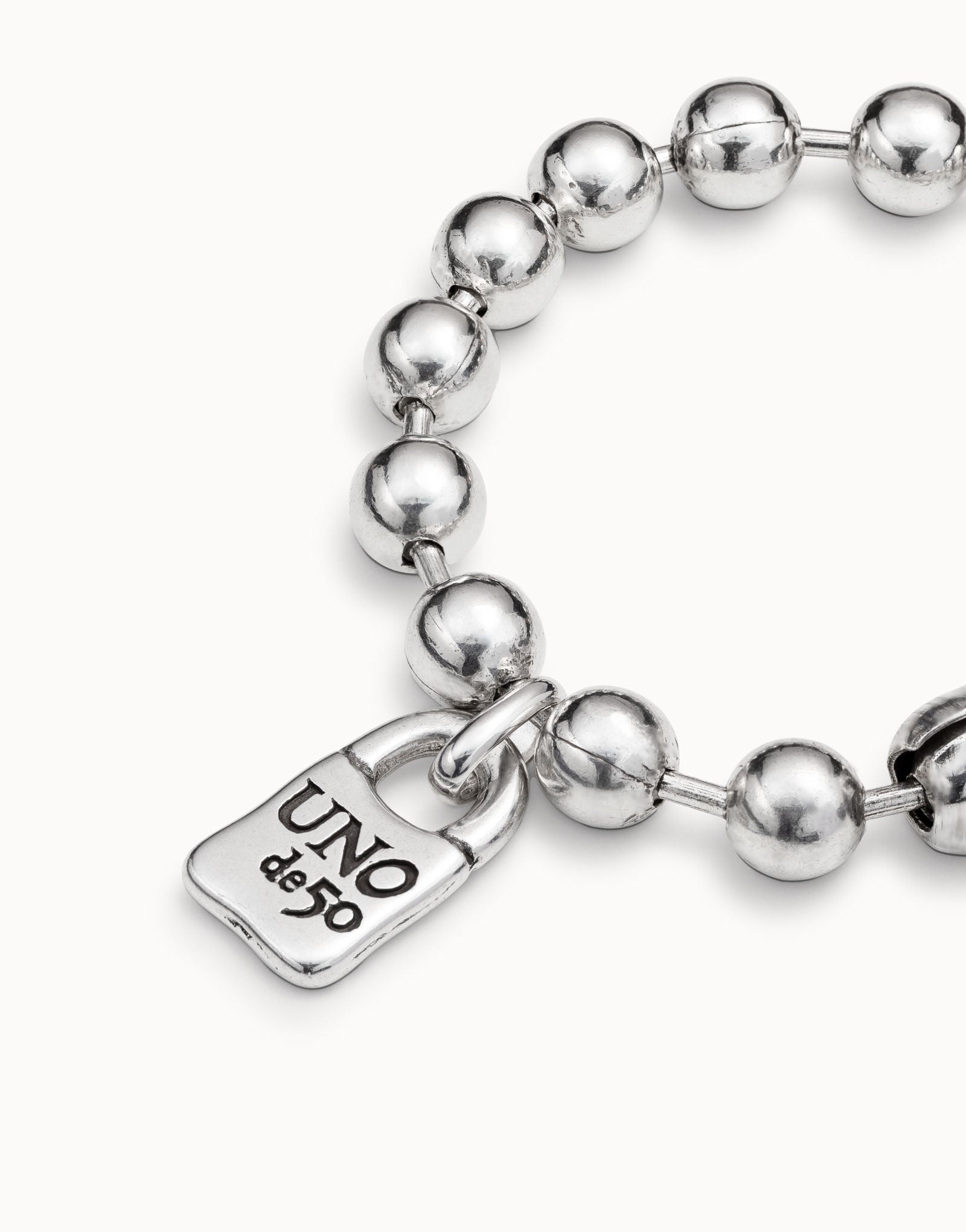 Uno De 50 - Sterling Silver-Plated Ball Bracelet – Julien's a