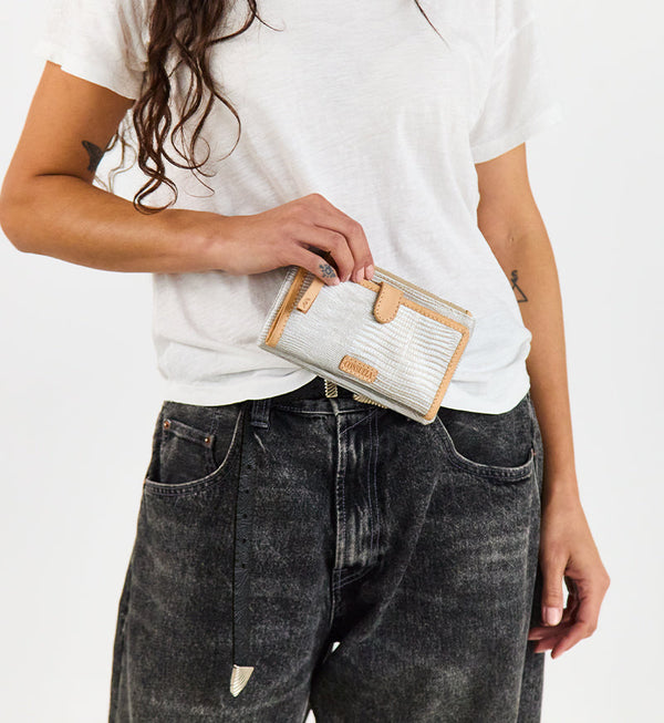 Consuela - Slim Wallet - Celeste
