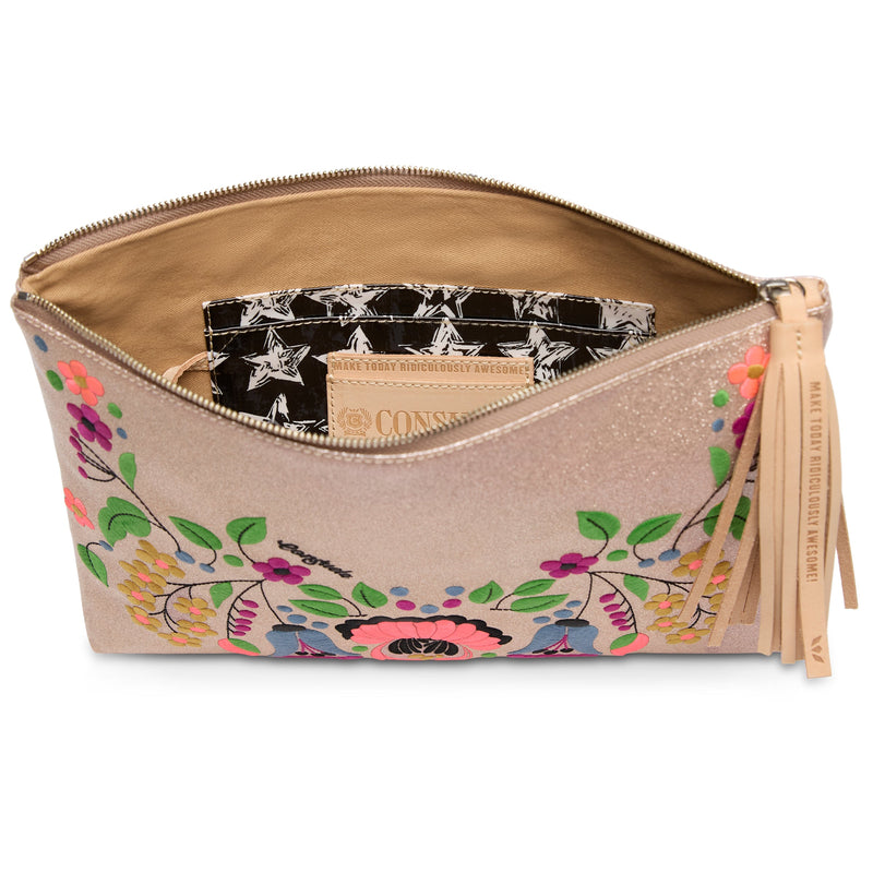 Consuela - Take me out Clutch - Ellie