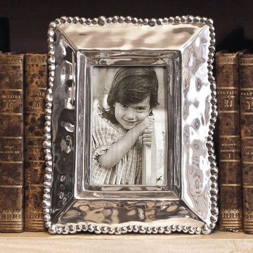 Beatriz Ball - Frames - Frame Organic Pearl 4’x6’