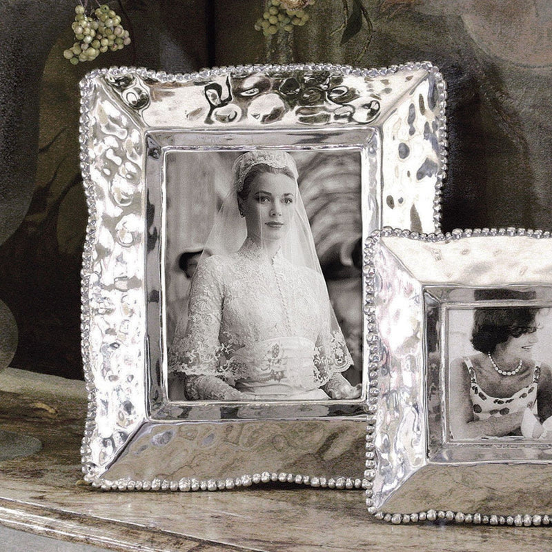 Beatriz Ball - Frames - Frame Organic Pearl 8’x10’