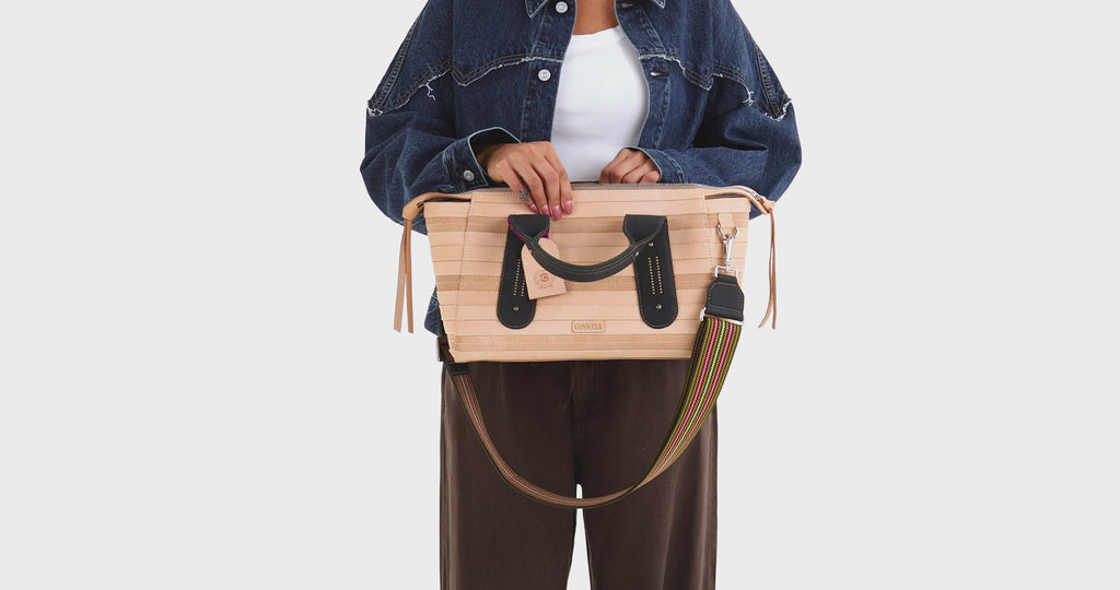 Amina City Satchel - official Consuela video 2