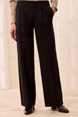 Wide-Leg Pants in Black - view 3
