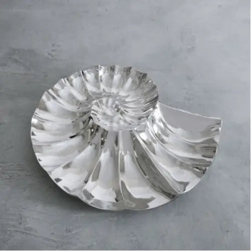 Beatriz Ball - Chip & Dip - Ocean Nautilus Spiral
