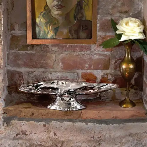 Beatriz Ball - Trays - Pedestal Soho Oval Tray